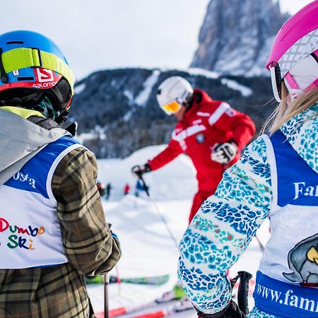 Family Hotel Posta Santa Cristina Val Gardena Bagian luar foto